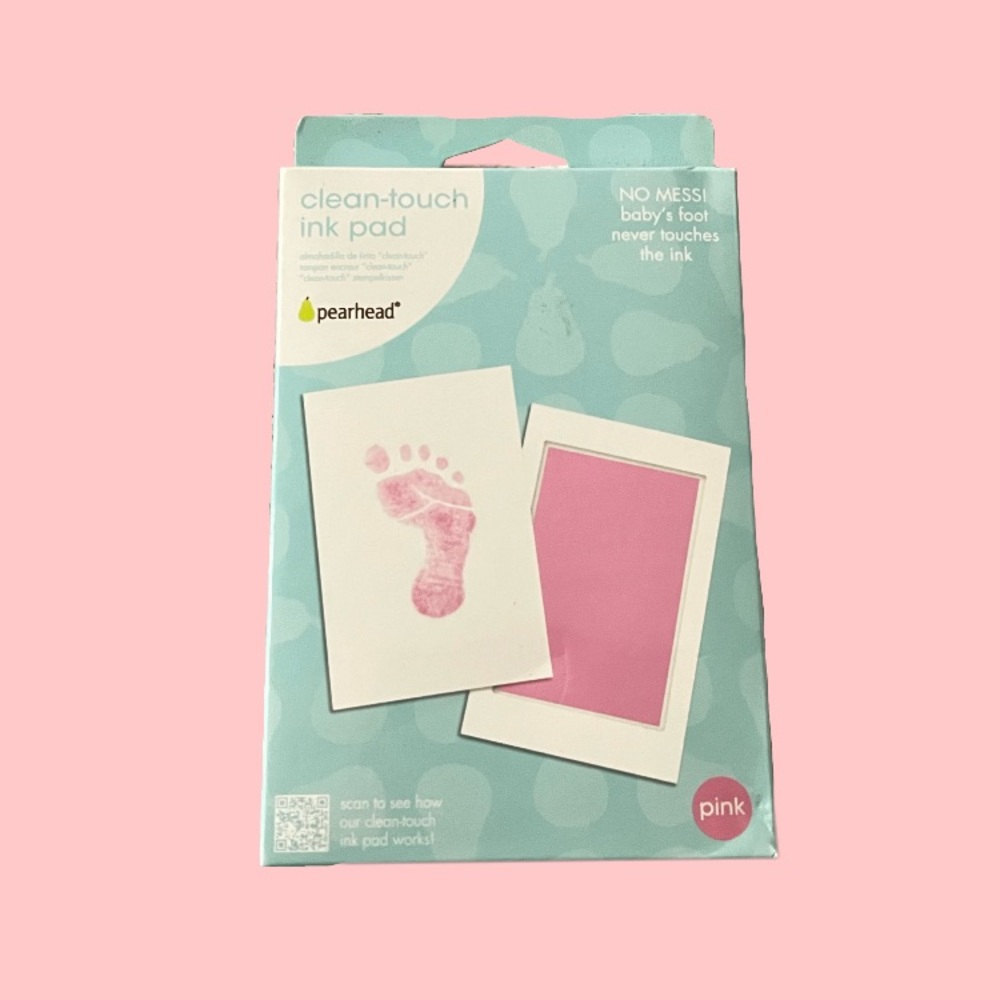 Clean touch ink pad
